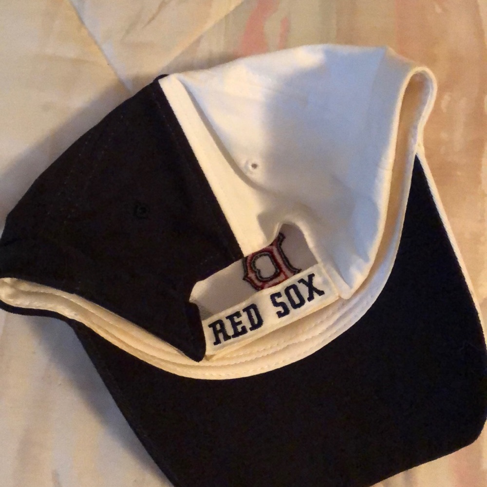 Red Sox Hat - Picture 2 of 2